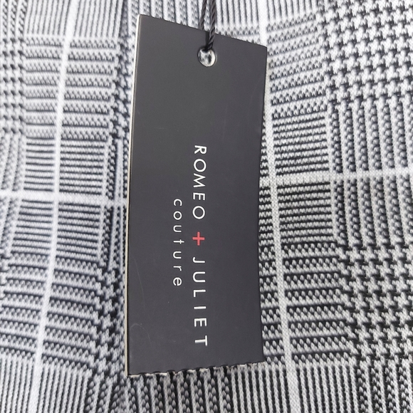 Romeo & Juliet Couture black and white tartan pull on stretch pants - Picture 4 of 9